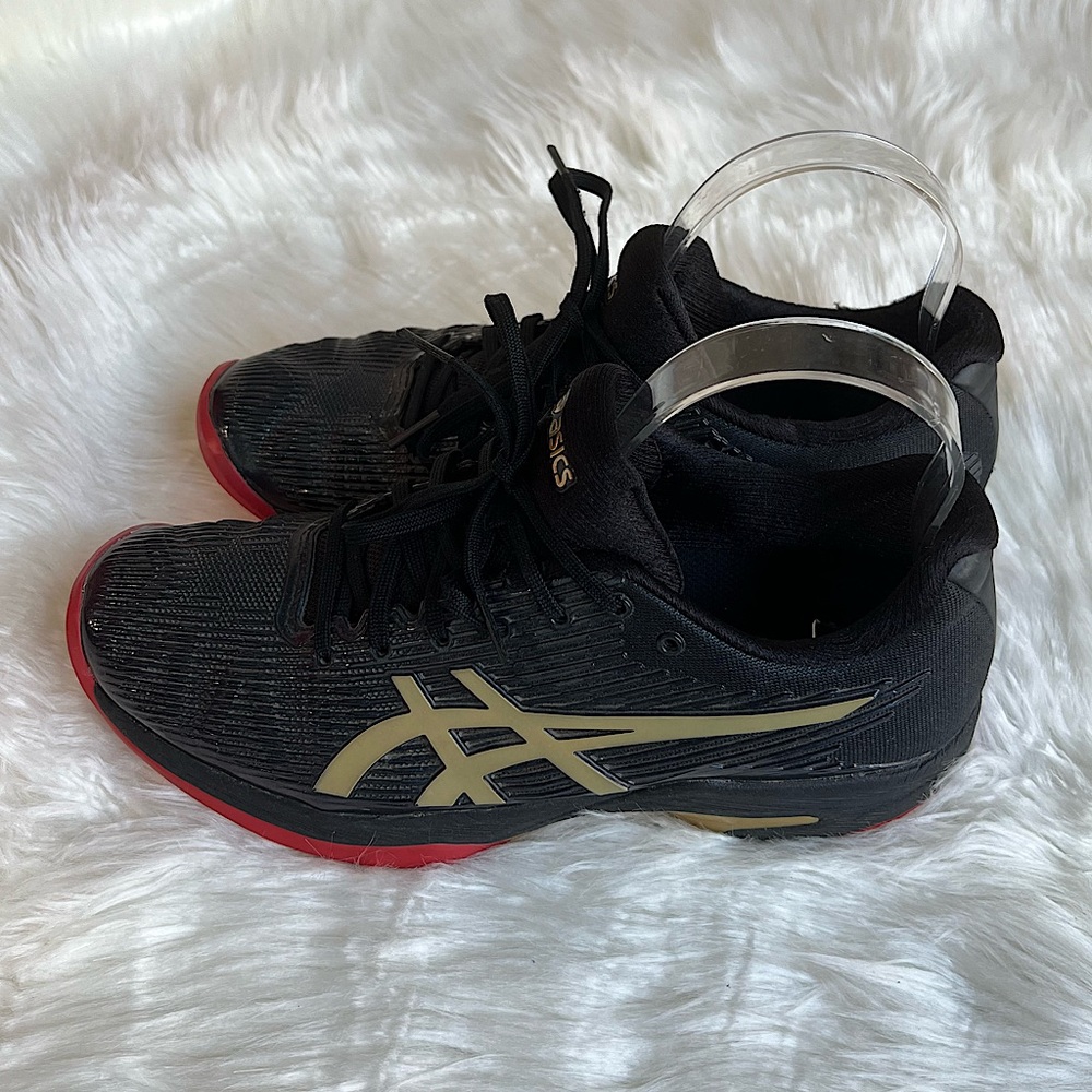 Asics size 8 black gel frantic red and gold sneakers workout shoes flyte